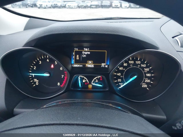 1FMCU0GD0HUA72777 Ford ESCAPE SE
