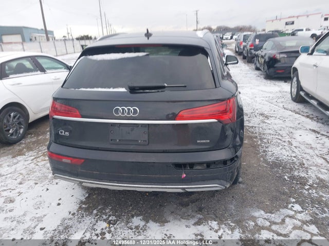 WA1AAAFY7N2129833 Audi Q5 45 Komfort