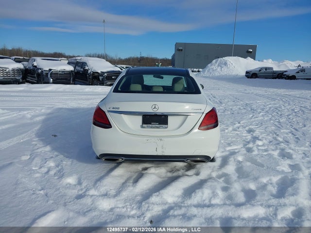 55SWF8EB4KU297567 Mercedes-Benz C 300 4matic