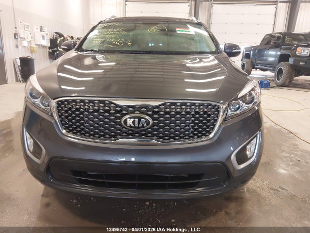 5XYPGDA5XJG369875 KIA Sorento Lx/l