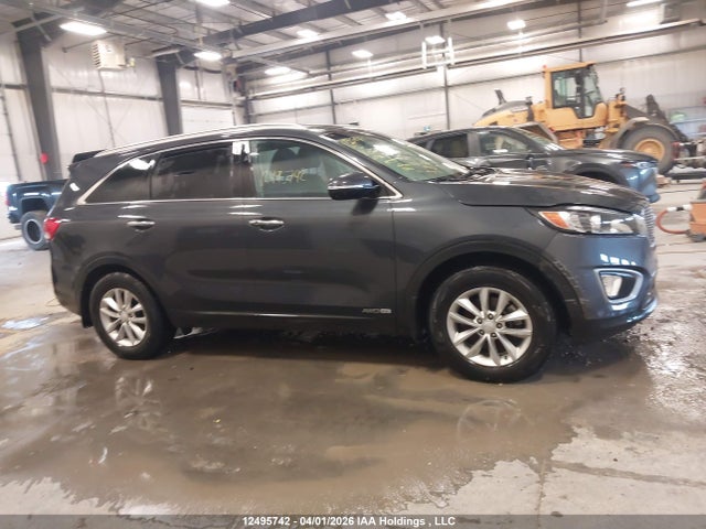 5XYPGDA5XJG369875 KIA Sorento Lx/l