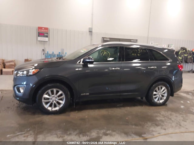 5XYPGDA5XJG369875 KIA Sorento Lx/l