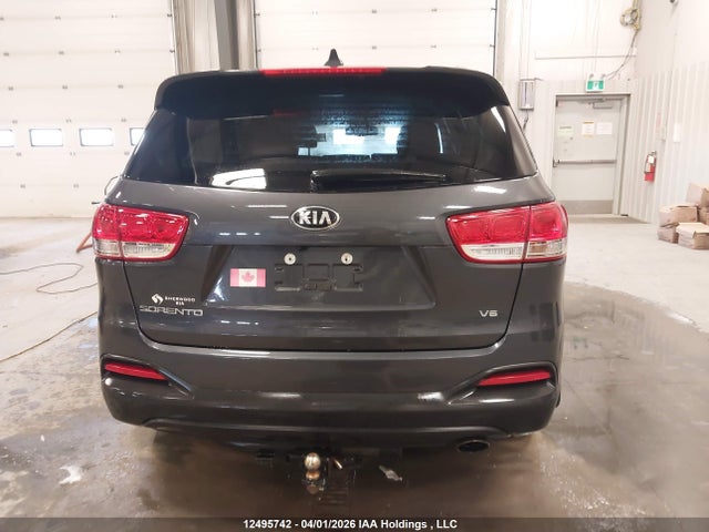 5XYPGDA5XJG369875 KIA Sorento Lx/l