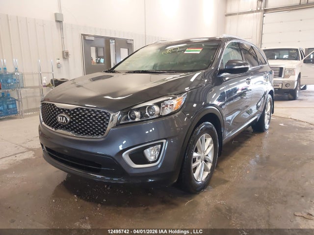 5XYPGDA5XJG369875 KIA Sorento Lx/l