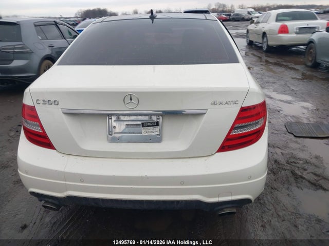Aukcja sprzedaży 2012 Mercedes-benz C 300 4matic, vin: WDDGF8BB2CA700214, numer aukcji: 12495769