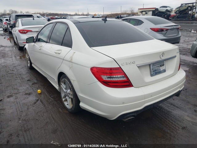 Aukcja sprzedaży 2012 Mercedes-benz C 300 4matic, vin: WDDGF8BB2CA700214, numer aukcji: 12495769