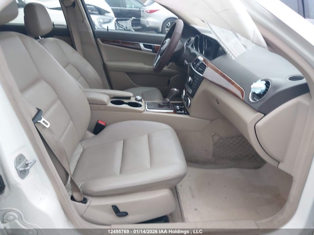Aukcja sprzedaży 2012 Mercedes-benz C 300 4matic, vin: WDDGF8BB2CA700214, numer aukcji: 12495769