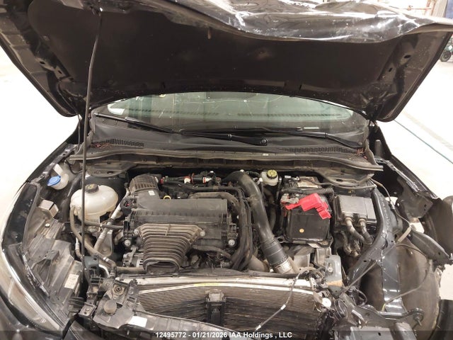 1FMCU9JA8PUA79137 Ford Escape Platinum