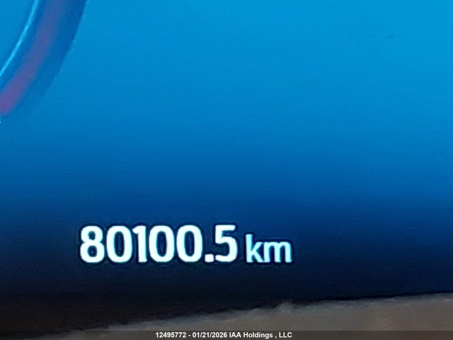 1FMCU9JA8PUA79137 Ford Escape Platinum