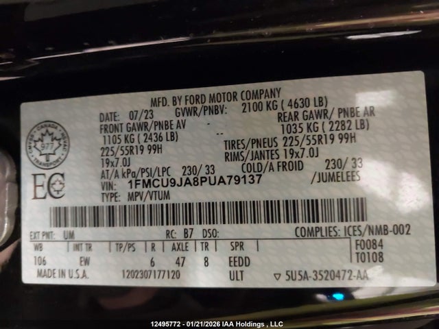 1FMCU9JA8PUA79137 Ford Escape Platinum
