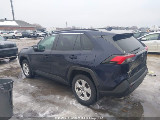 2020 Toyota Rav4 Xle მანქანა იყიდება აუქციონზე, vin: 2T3R1RFV1LC084200, აუქციონის ნომერი: 12495789
