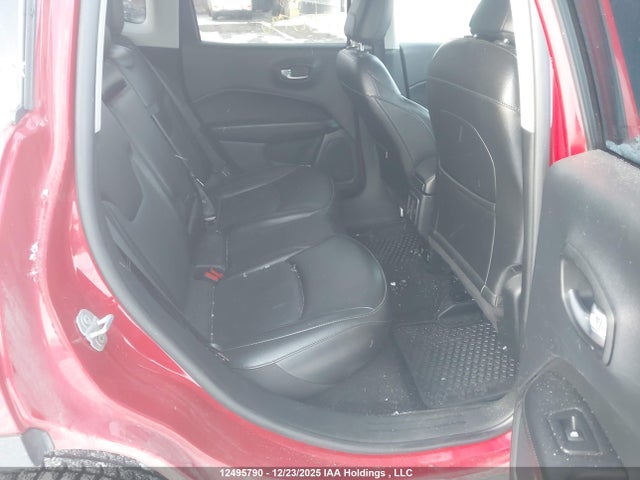 12495790 :رقم المزاد ، 3C4NJDEB3MT528841 vin ، 2021 Jeep Compass مزاد بيع