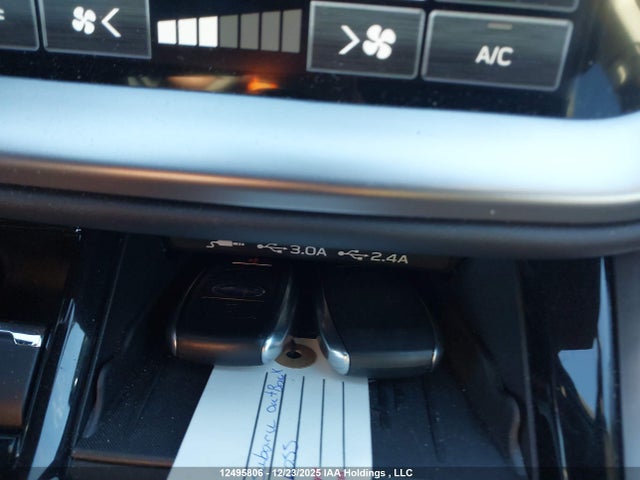 4S4BTDNC5R3211339 Subaru Outback Limited