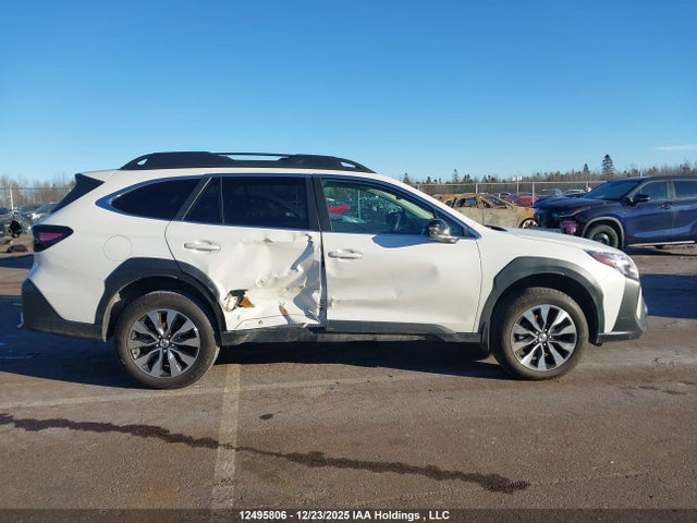 4S4BTDNC5R3211339 Subaru Outback Limited