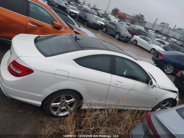 12495912 :رقم المزاد ، WDDGJ4HB2CF825389 vin ، 2012 Mercedes-benz C 250 مزاد بيع