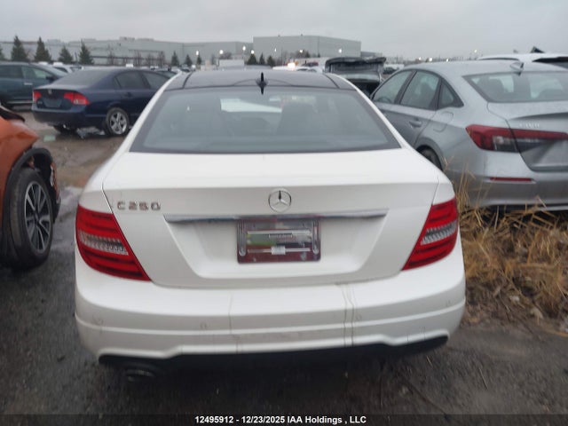 12495912 :رقم المزاد ، WDDGJ4HB2CF825389 vin ، 2012 Mercedes-benz C 250 مزاد بيع