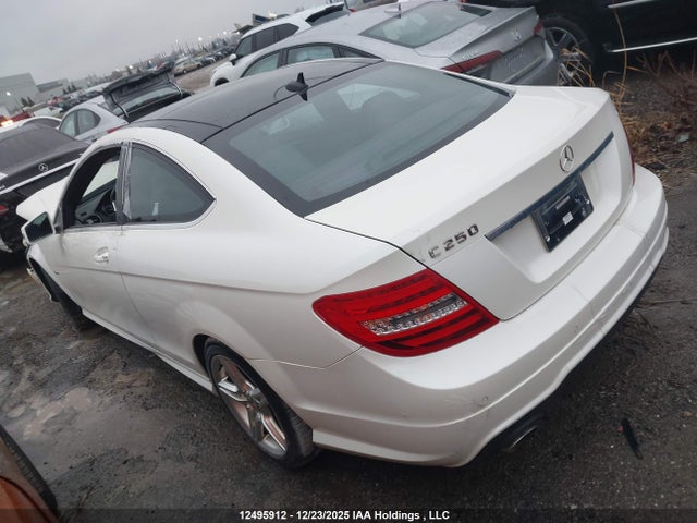 12495912 :رقم المزاد ، WDDGJ4HB2CF825389 vin ، 2012 Mercedes-benz C 250 مزاد بيع