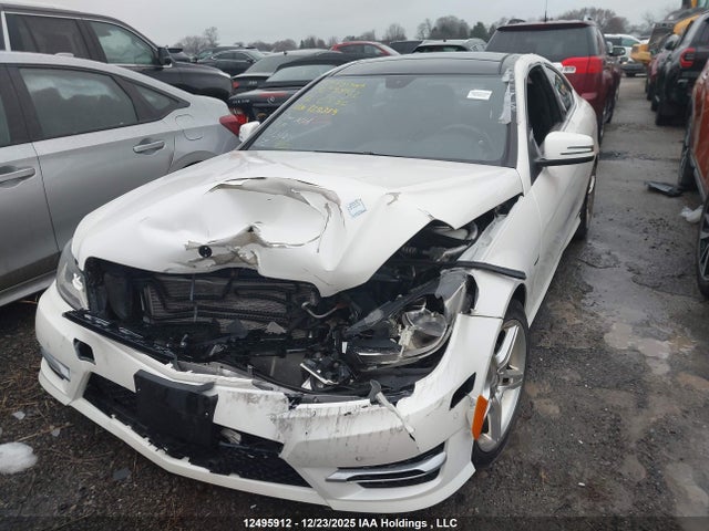 12495912 :رقم المزاد ، WDDGJ4HB2CF825389 vin ، 2012 Mercedes-benz C 250 مزاد بيع