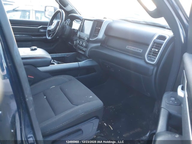 12495968 :رقم المزاد ، 1C6SRFFTXNN115015 vin ، 2022 Ram 1500 Big Horn/lone Star مزاد بيع