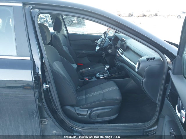 KNAF55AC3R5198328 KIA FORTE EX