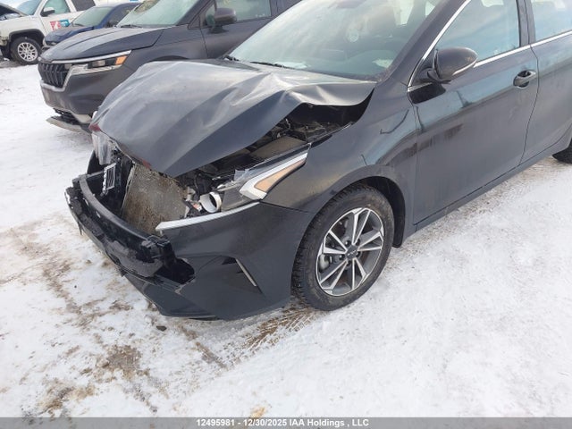KNAF55AC3R5198328 KIA FORTE EX