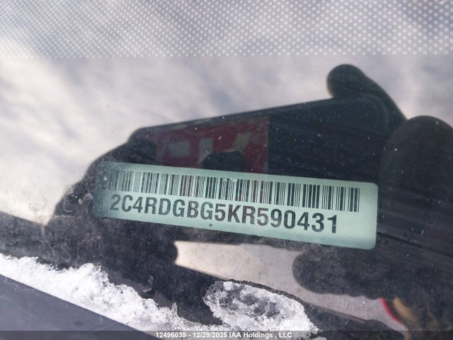 2C4RDGBG5KR590431 Dodge Grand Caravan Se