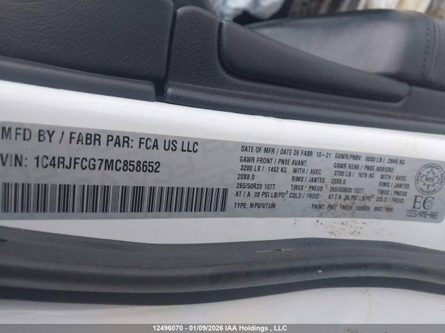 1C4RJFCG7MC858652 Jeep Grand Cherokee Overland