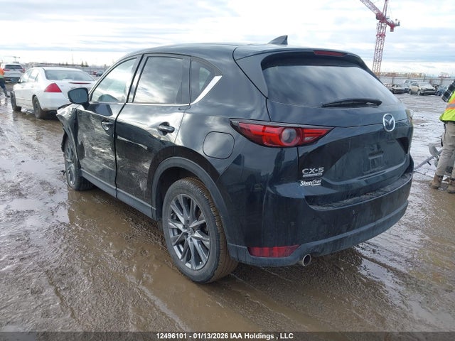 JM3KFBEY1M0118380 Mazda Cx-5 Signature