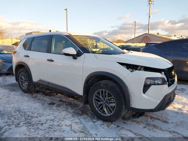 JN8BT3AB8SW423589 Nissan ROGUE S