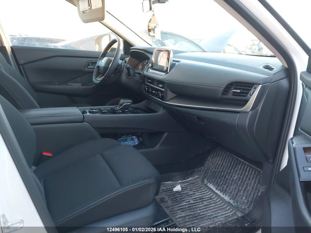 JN8BT3AB8SW423589 Nissan ROGUE S