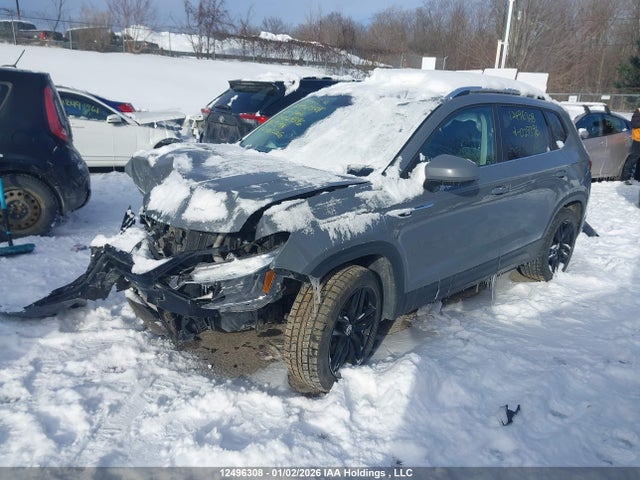 Продажа на аукционе авто 2022 Volkswagen Taos, vin: 3VVLX7B2XNM029396, номер лота: 12496308