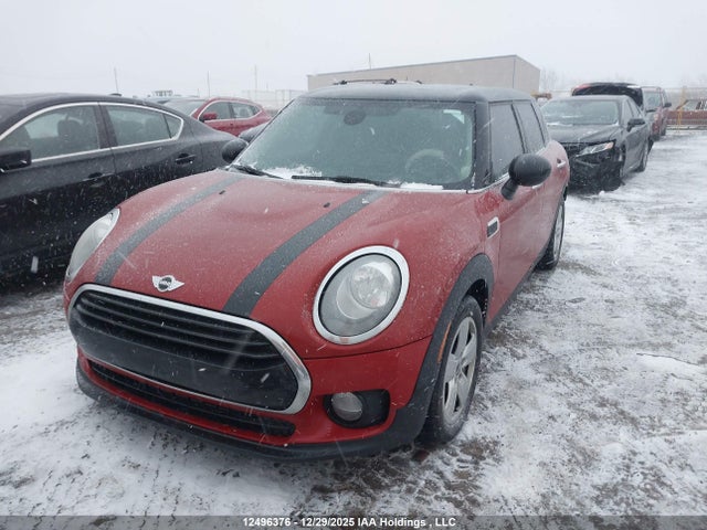 Mini Clubman Cooper 2016 WMWLN5C58G2E07226 Image 2