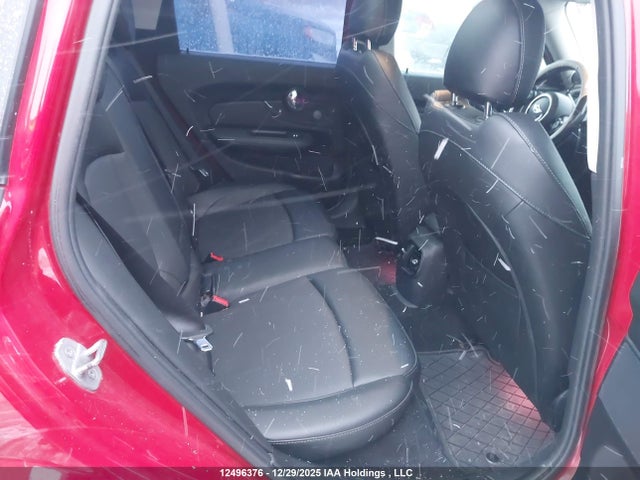 Mini Clubman Cooper 2016 WMWLN5C58G2E07226 Image 8