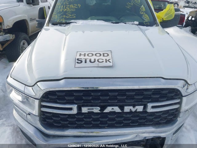 3C7WRNFL5RG197905 RAM 5500