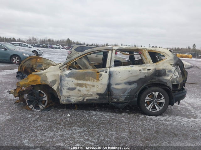 2HKRW2H28JH105445 Honda CR-V LX