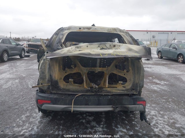 2HKRW2H28JH105445 Honda CR-V LX