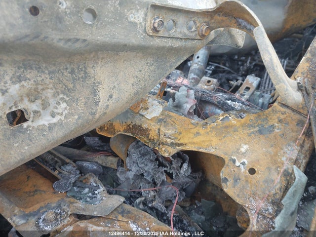 2HKRW2H28JH105445 Honda CR-V LX