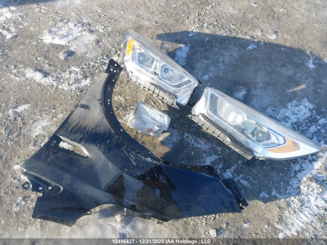 Продажа на аукционе авто 2018 Ford Escape, vin: 1FMCU9HD4JUB57002, номер лота: 12496427