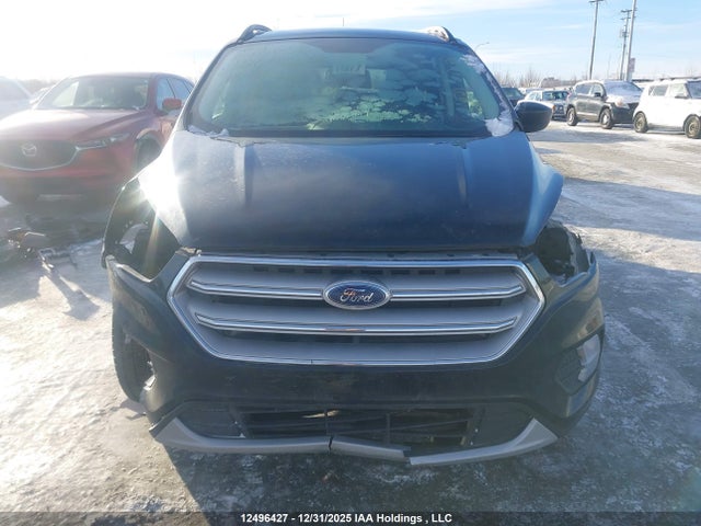 Продажа на аукционе авто 2018 Ford Escape, vin: 1FMCU9HD4JUB57002, номер лота: 12496427
