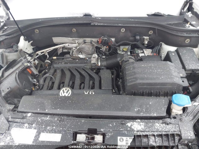 2019 Volkswagen Atlas Sel Premium მანქანა იყიდება აუქციონზე, vin: 1V2TR2CA1KC557549, აუქციონის ნომერი: 12496442