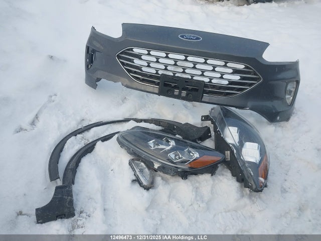 1FMCU9DZ8MUA43431 Ford Escape Titanium