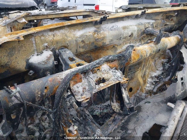 1GCRYEED8KZ394211 Chevrolet Silverado K1500 Rst