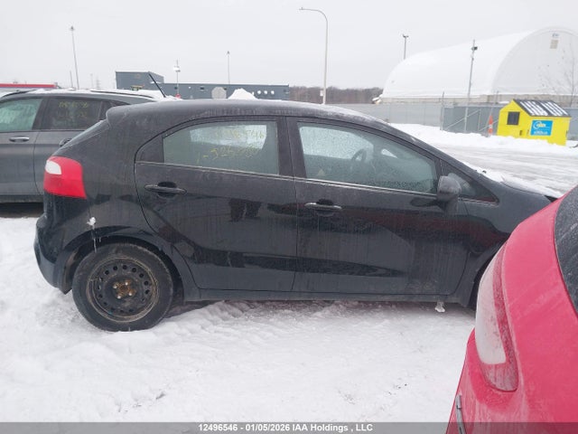 12496546 :رقم المزاد ، KNADM5A33E6925580 vin ، 2014 Kia Rio مزاد بيع