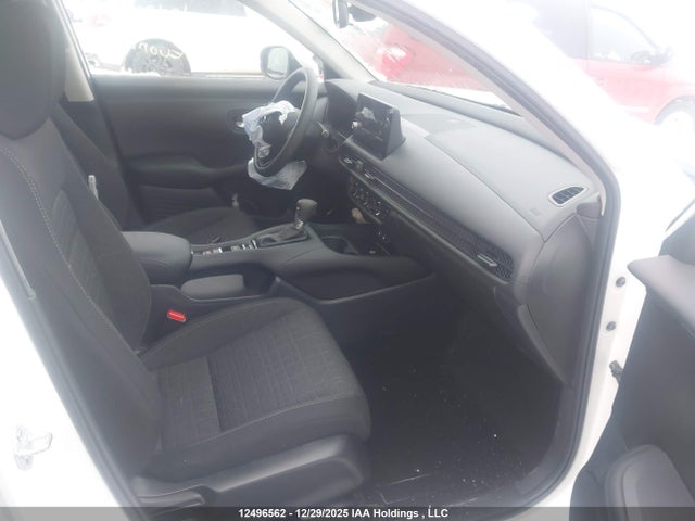3CZRZ2H30TM107374 Honda HR-V LX