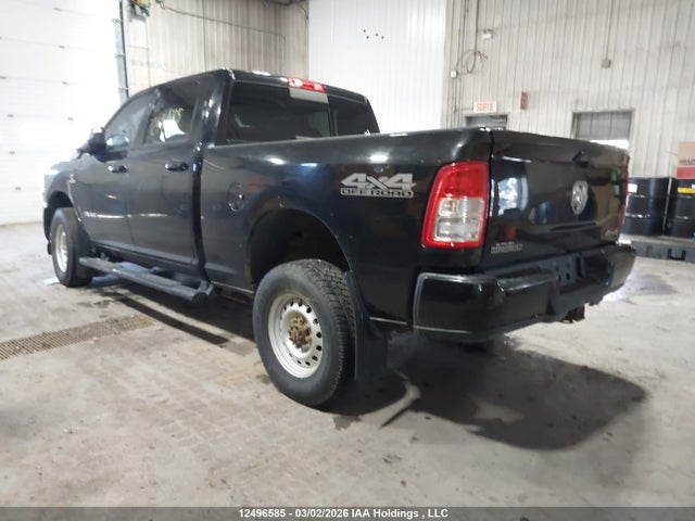 3C6UR5DL5KG514019 RAM 2500 Big Horn