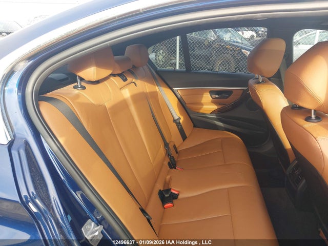 12496637 :رقم المزاد ، WBA8D9C37HA011288 vin ، 2017 Bmw 330 Xi مزاد بيع