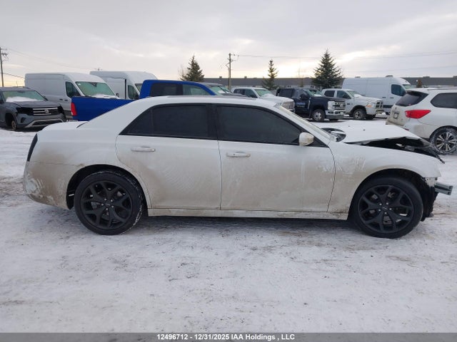 Chrysler 300 S 2014 2C3CCAGT7EH340635 Image 13