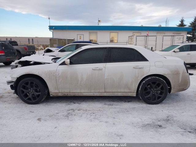 Chrysler 300 S 2014 2C3CCAGT7EH340635 Image 14