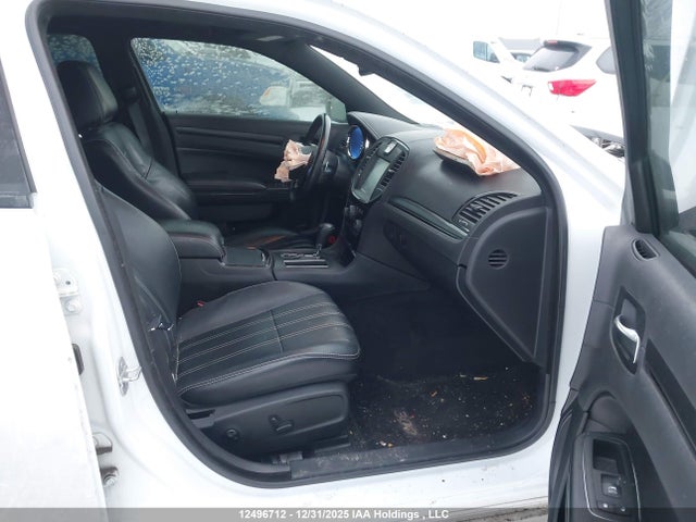 Chrysler 300 S 2014 2C3CCAGT7EH340635 Image 5