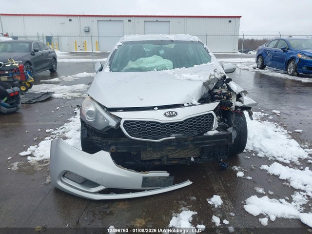 KNAFX4A6XF5268045 KIA FORTE LX